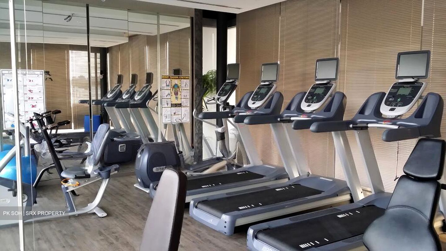 Centro Residences (D20), Condominium #498000211